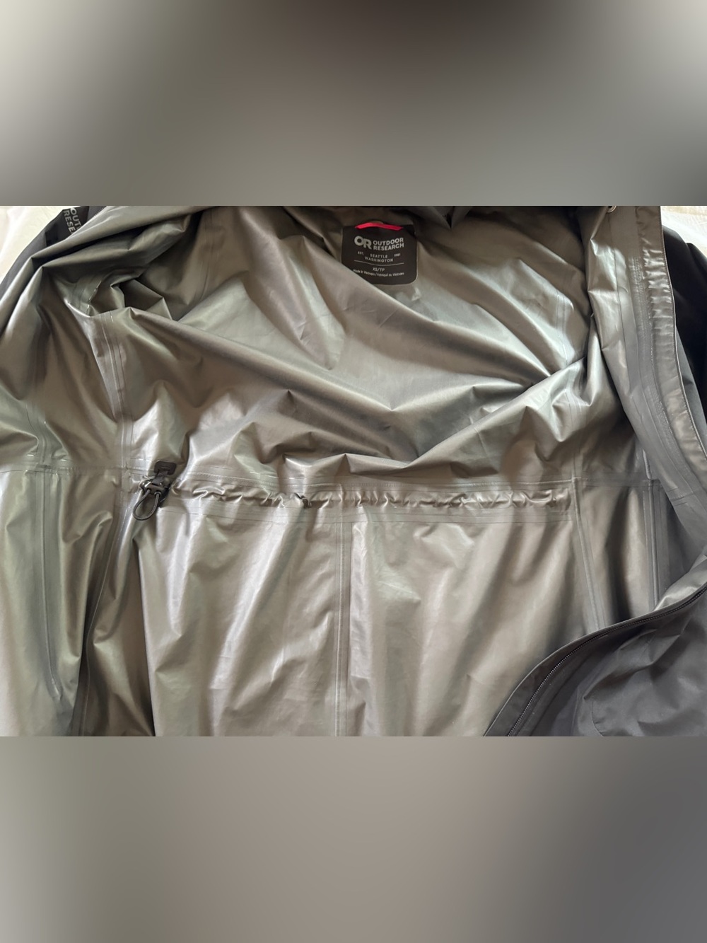Outdoor Research Women’s Aspire Trench Rain Jacket - Black XS - Picture 14 of 16